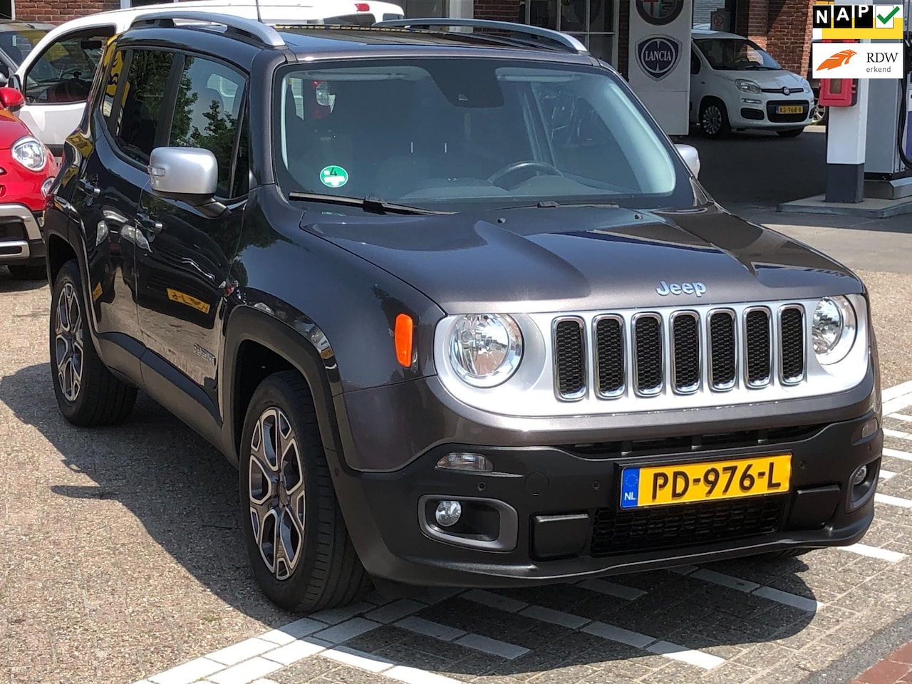Jeep Renegade - 1.4 MultiAir Limited / 140PK/103KW / NETTE AUTO - AutoWereld.nl