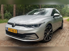 Volkswagen Golf - 1.4 eHybrid Style 204 pk PHEV | Trekhaak | Camera