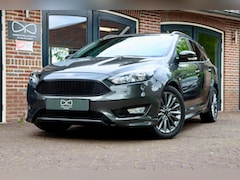 Ford Focus Wagon - 1.0 ST-Line | 1E EIGENAAR | CARPLAY | STUURWIELVERW. | TREKHAAK
