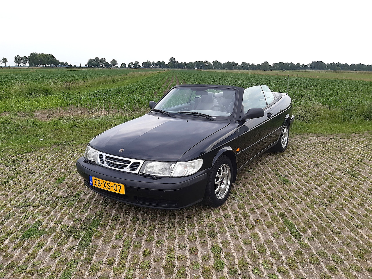 Saab 9-3 Cabrio - 2.0 S in goede staat met werk voor de liefhebber en hobbyist - AutoWereld.nl