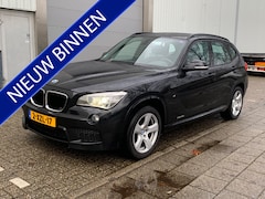 BMW X1 - sDrive20i High Executive ✅1e EIGENAAR ✅VOLLE EN NETTE AUTO ✅TREKHAAK