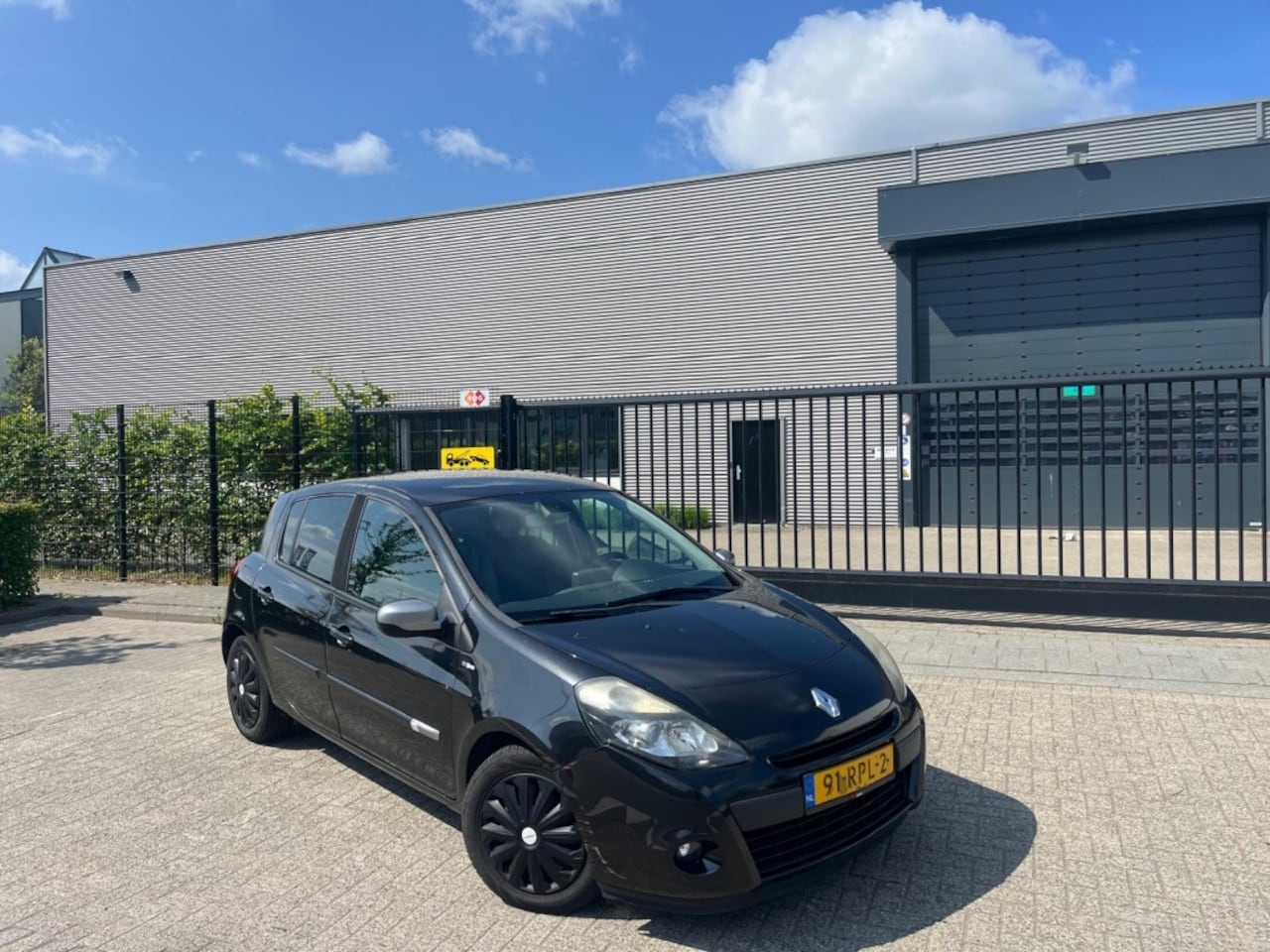 Renault Clio - 1.5 dCi Night & Day Navigatie|Clima 2012 - AutoWereld.nl