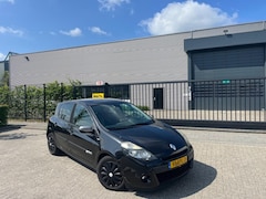 Renault Clio - 1.5 dCi Night & Day Navigatie|Clima 2012