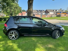 Volkswagen Golf - 1.2 TSI Trendline