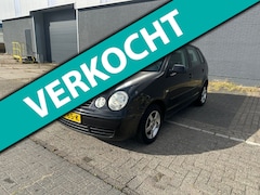 Volkswagen Polo - 1.4-16V