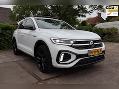 Volkswagen T-Roc - T-Roc R-Line1.5 TSI 150 pk DSG | LED-IQ | Panoramadak | CAMERA | NAVI VIRTUAL BTW