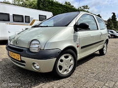 Renault Twingo - 1.2 Initiale / Airco / Lederen bekleding