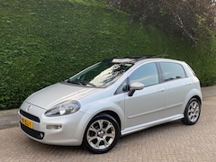 Fiat Punto Evo - 0.9 TwinAir PANORAMADAK/PDC/6BAK/RIJDT GOED