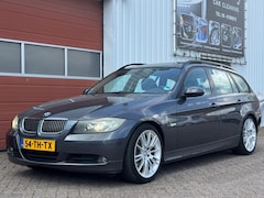 BMW 3-serie Touring - 320i High Executive