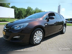 Opel Astra Sports Tourer - 1.7 CDTi AIRCO-ECC/NAVI/TREKHAAK