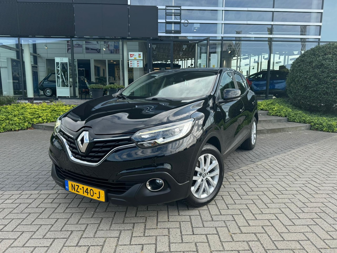 Renault Kadjar - Energy TCe 130pk Limited / Trekhaak / Cruise-Control / Lmv - AutoWereld.nl