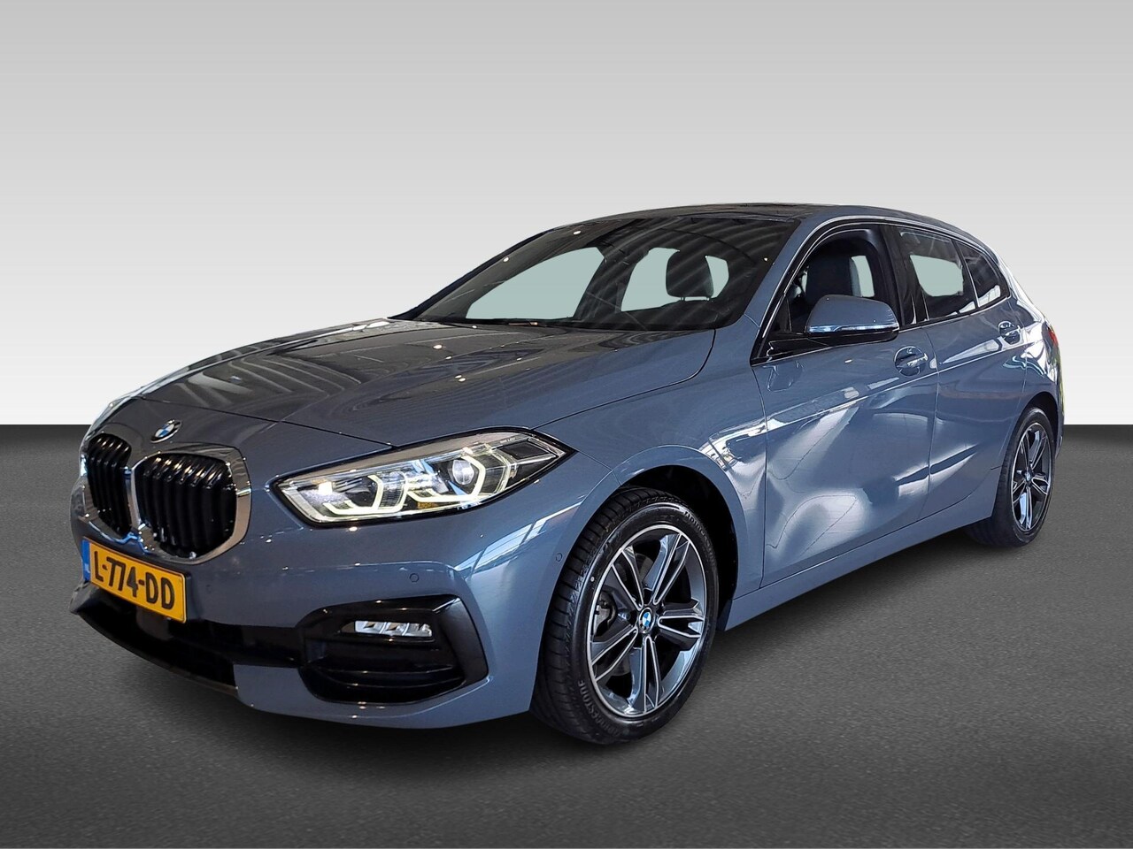 BMW 1-serie - (f40) 118i 140pk Aut Corporate Executive Sport Line - AutoWereld.nl