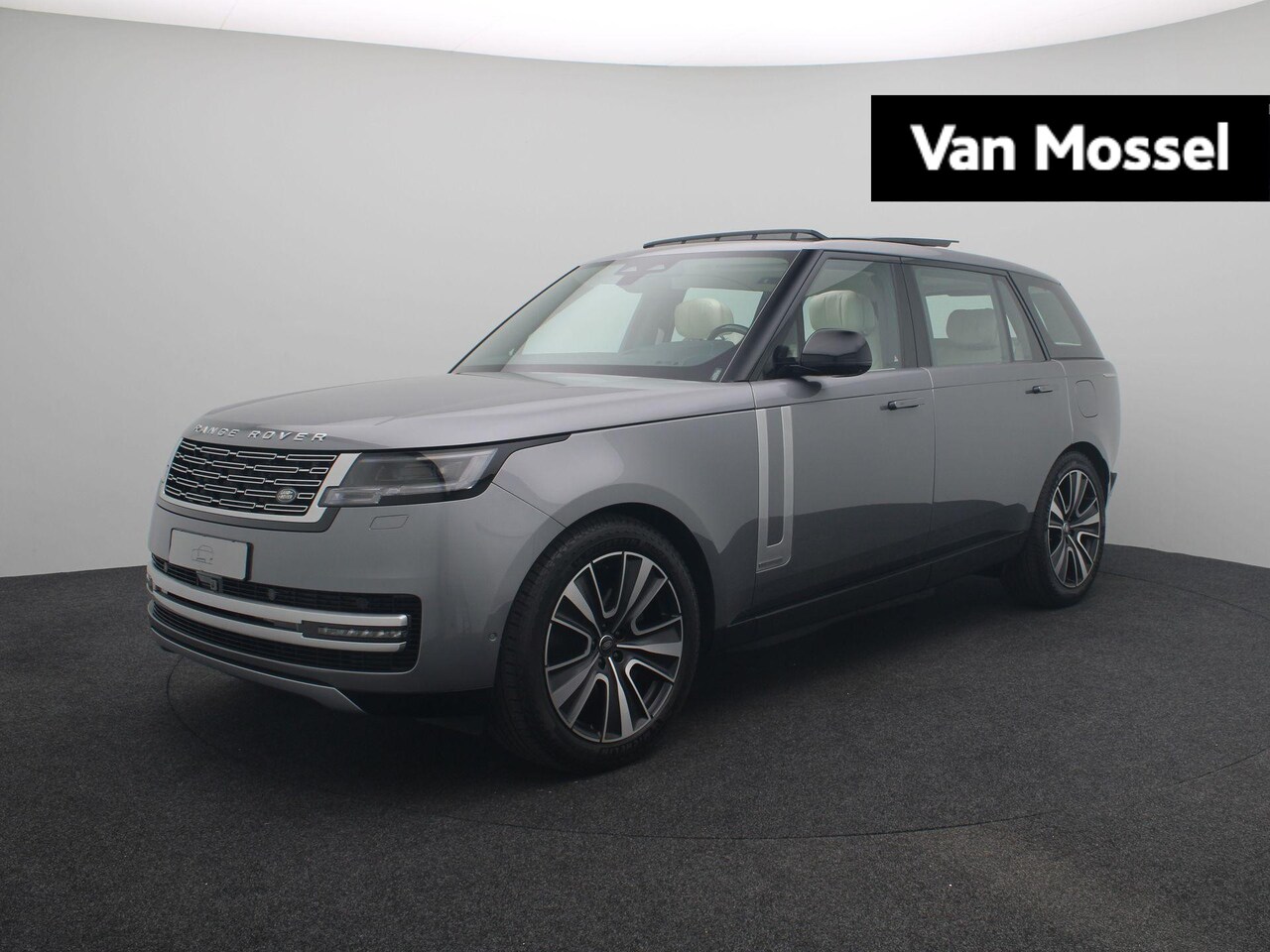 Land Rover Range Rover - 3.0 P460e LWB Autobiography PHEV - AutoWereld.nl