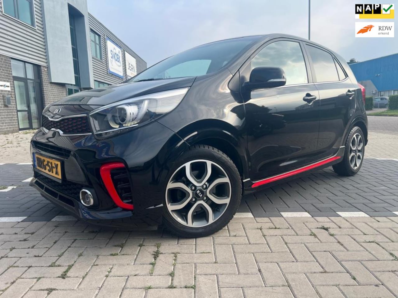 Kia Picanto - 1.2 CVVT GT-Line Leder Navi - AutoWereld.nl