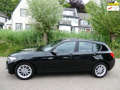 BMW 1-serie - 116i Executive 5-deurs Clima Leder Navi LED PDC Multimedia