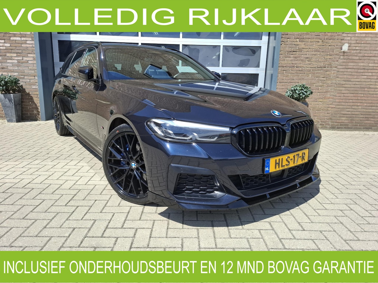 BMW 5-serie Touring - 530e M-uitvoering/ Trekhaak - AutoWereld.nl