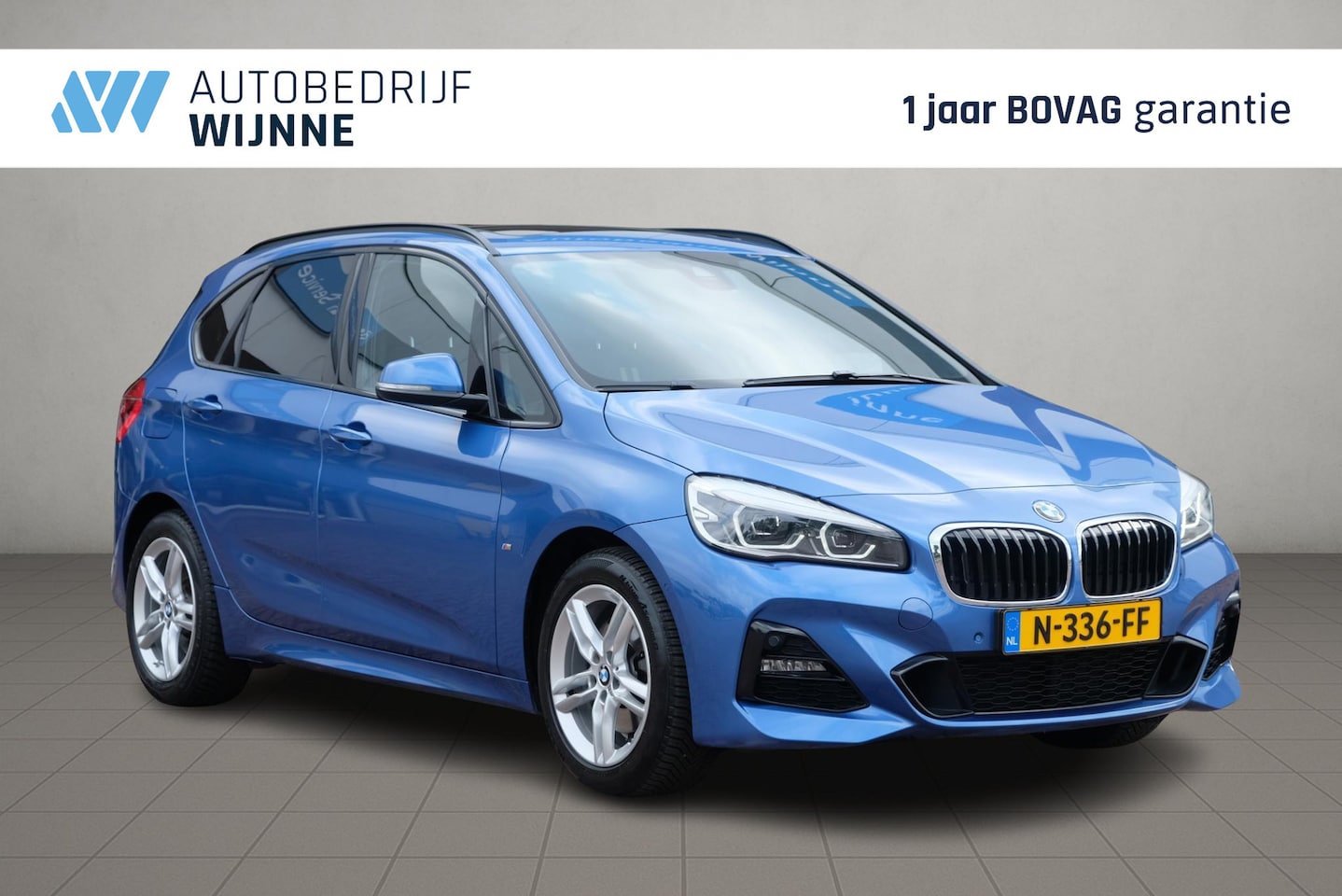 BMW 2-serie Active Tourer - 220i 192pk Aut. M Sport | Navi | Full LED | Panoramadak | Head-up Display | Camera | Clima - AutoWereld.nl