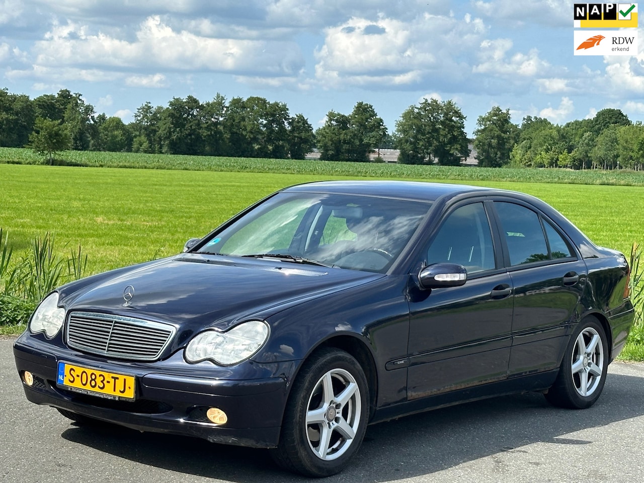 Mercedes-Benz C-klasse - 180 Elegance | Automaat | Nap | Airco - AutoWereld.nl