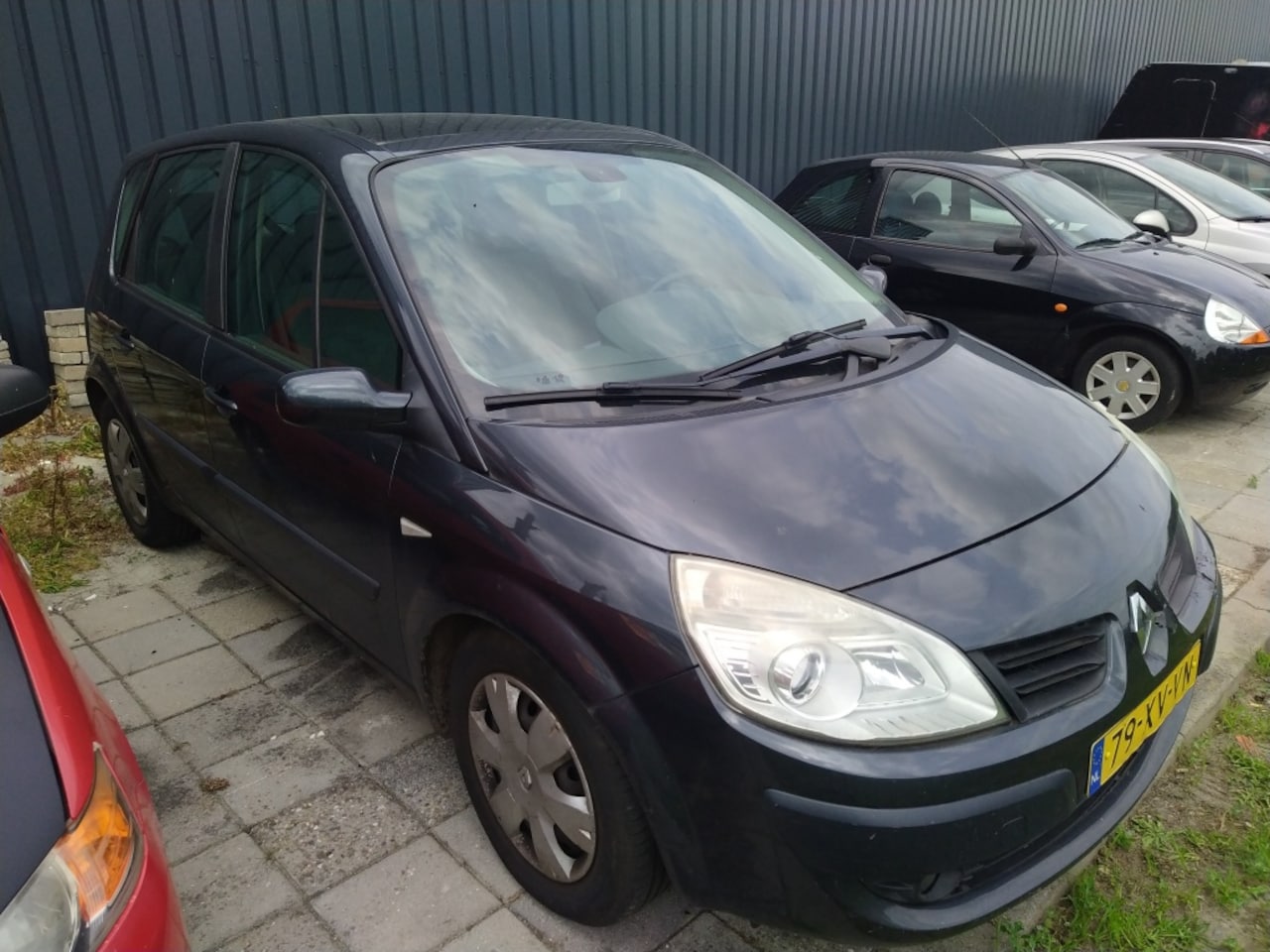 Renault Scénic - 2.0-16V Business L. - AutoWereld.nl