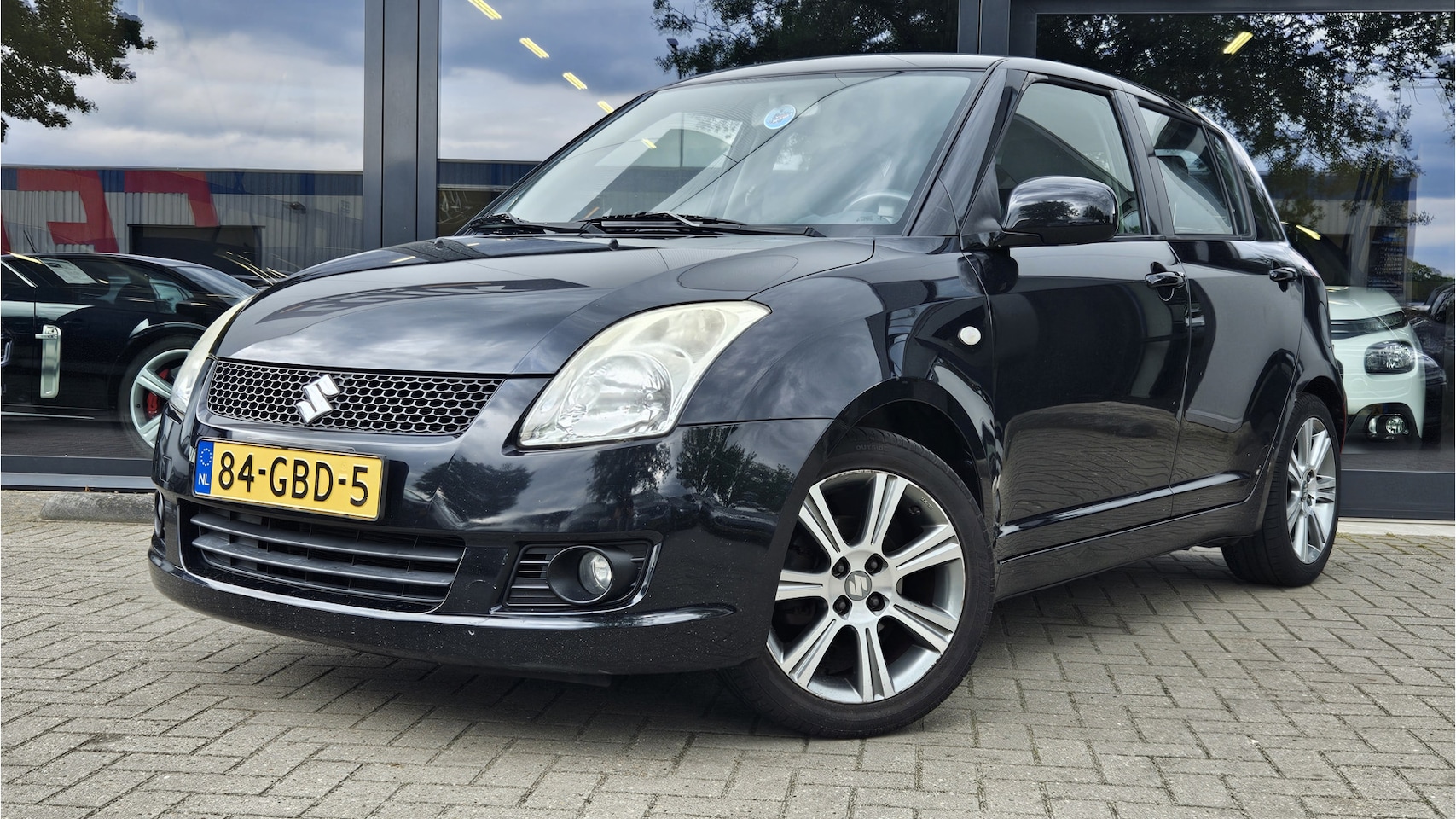 Suzuki Swift - 1.3 Shogun 1.3 Shogun - AutoWereld.nl