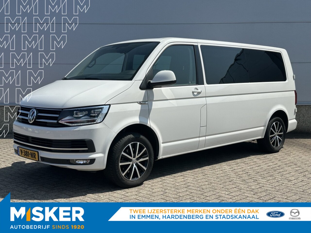 Volkswagen Transporter - 2.0 TDI L2H1 DC Higline AUTOMAAT! - AutoWereld.nl