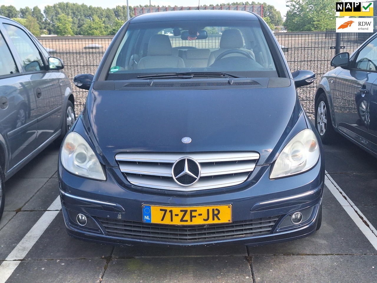 Mercedes-Benz B-klasse - €3500,-170 LPG GAS + BENZINE AIRCO TREKHAAK NAVIGATIE - AutoWereld.nl