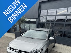 Volkswagen Golf - 1.0 TSI Highline