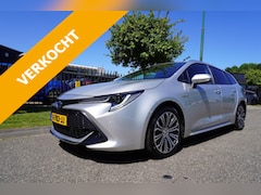 Toyota Corolla Touring Sports - 2.0 Hybrid 184pk CVT Business Intro Trekhaak Multi Media Navigatie