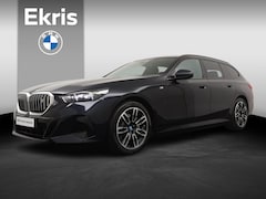 BMW i5 Touring - eDrive40 84 kWh | M Sportpakket | Trekhaak | Driving Assistant Plus |