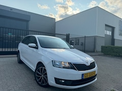 Skoda Rapid Spaceback - 1.4 TDI Navigatie|Clima Limited Edition