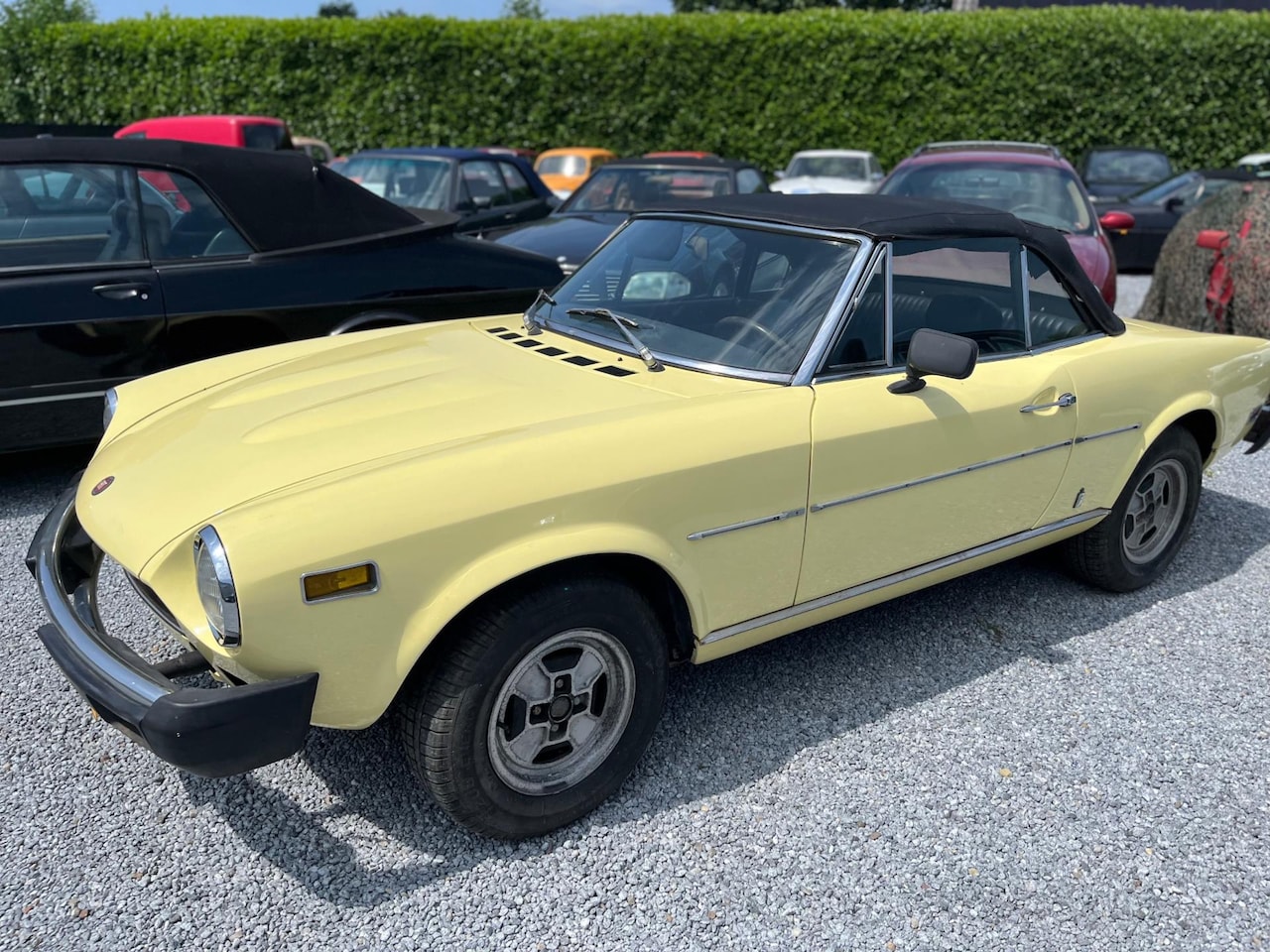 Fiat 124 Spider - 1800 Sport - AutoWereld.nl