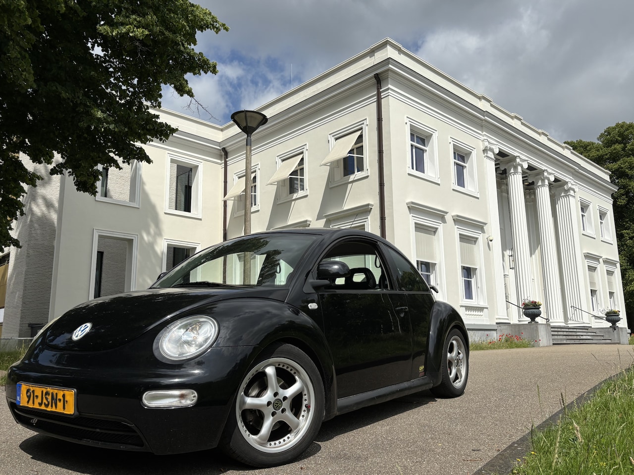 Volkswagen New Beetle - (2X !) 2.0 LEDER, AIRCO stoelverwarming, Bad Ass Edition !!! - AutoWereld.nl