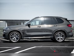BMW X5 - xDrive45e High Executive | GRATIS ONDERHOUD | Carbon | SkyLounge