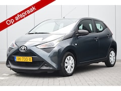Toyota Aygo - 1.0 VVT-i x-fun Airco Audio/Bluetooth