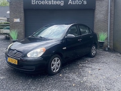 Hyundai Accent - 1.4i Dynamic