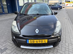 Renault Clio - 1.2 TCe Dynamique ((( mooi nette auto )))