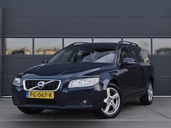 Volvo V70 - 2.0 D4 Limited Edition Trekhaak - Navi - Leer - Cruise