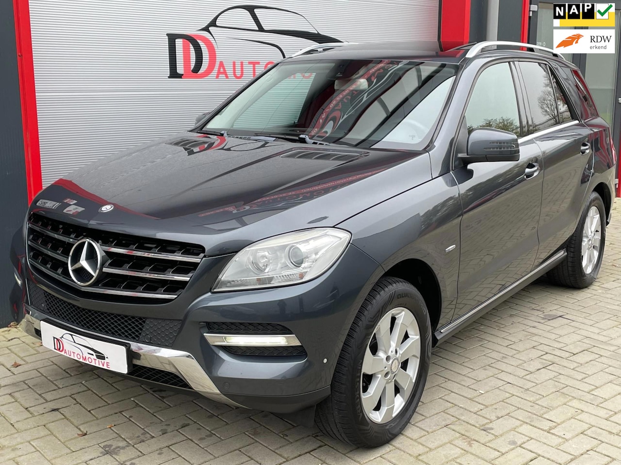 Mercedes-Benz M-klasse - 350 BlueTEC EURO 6/DAK/MEMORY/LED/TREKHAAK - AutoWereld.nl