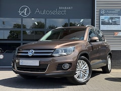 Volkswagen Tiguan - 1.4 TSI Comfort&Design Clima Cruise PDC