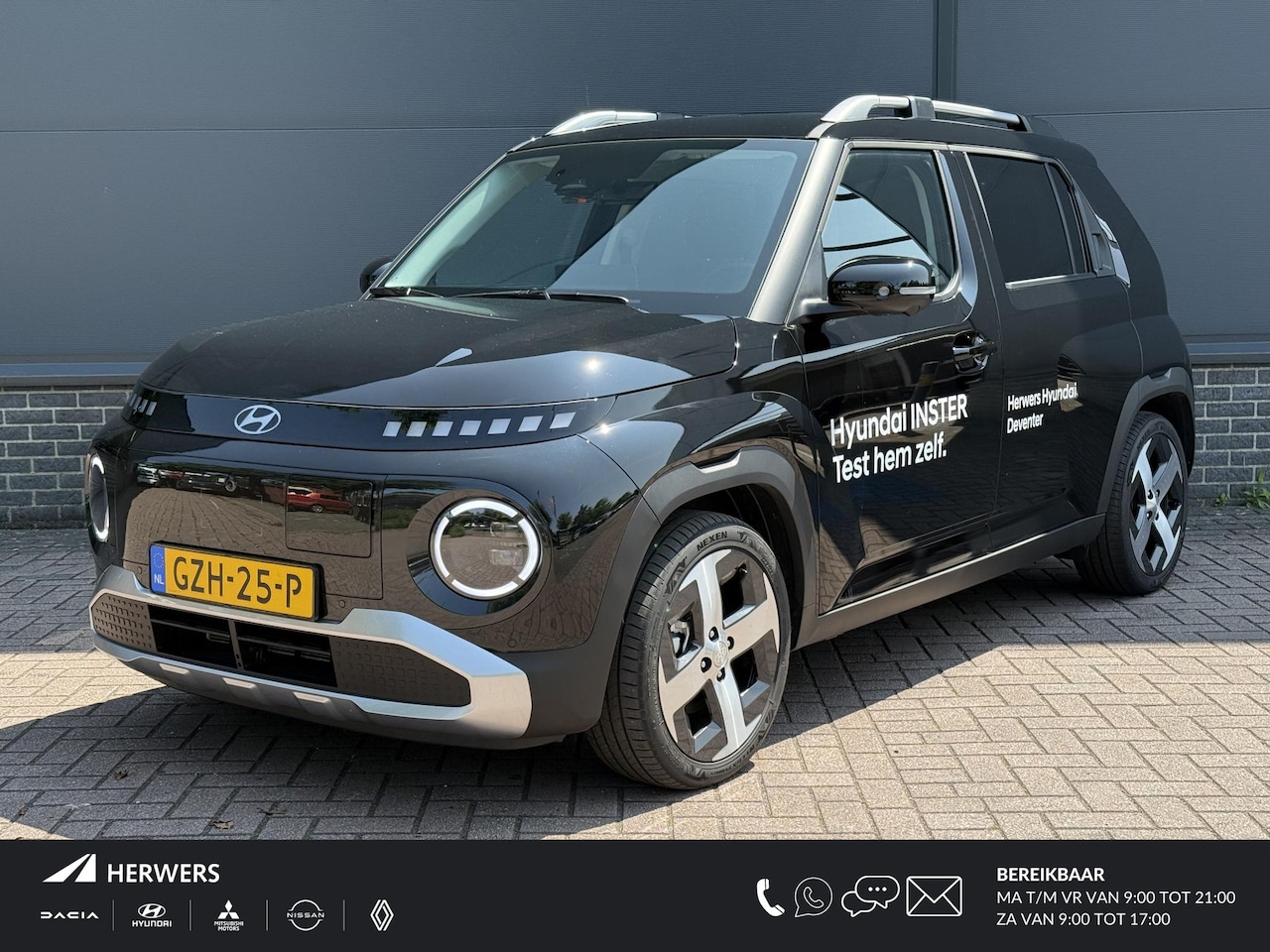 Hyundai Inster - Evolve 49 kWh Winter+Techpack / Stuur+Stoel Verwarming / Achterbank Verschuifbaar / Adapti - AutoWereld.nl