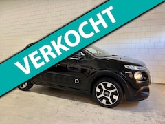 Citroën C3 - 1.2 PureTech Shine Bj17|Keyless|Stoelverwarming|Carplay|Camara|Vol Opties