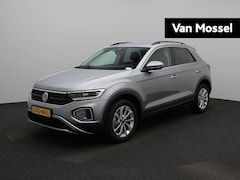 Volkswagen T-Roc - 1.0 TSI Life Business | Navigatie | Parkeersensoren voor/achter | Stoelverwarming | Camera