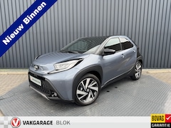 Toyota Aygo X - 1.0 VVT-i S-CVT Premium / Bi tone | Stoelverwarming | PDC V+A | Clima | Rijklaar
