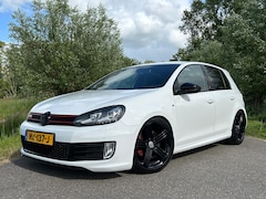 Volkswagen Golf - 2.0 GTI Edition 35 / JD Stage 1 Tuning / 315 PK / JBL Subwoofer / Akrapovic / Navi / Clima