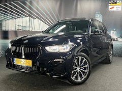 BMW X5 - XDrive45e M-SPORT PANO/HUD/LASER/H&K/DAP
