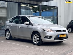 Ford Focus - 1.8 Limited*Airco* Navigatie*Trekhaak*149110km NAP