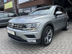 Volkswagen Tiguan - 1.4 TSI ACT Highline ACC*NAVI*CANERA*PDC