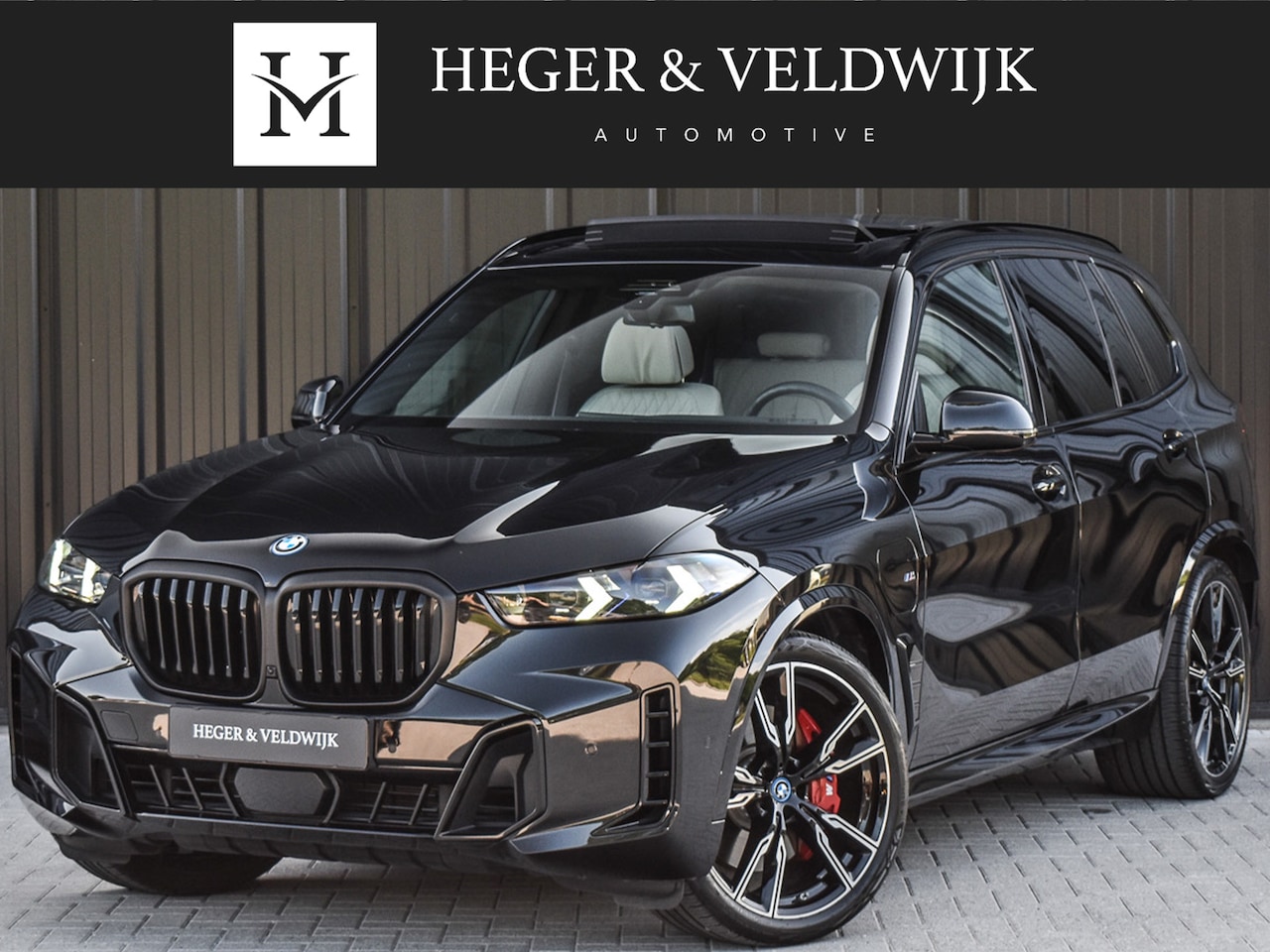 BMW X5 - xDrive50e | M-SPORT | COMFORT ACCESS | SOFT-CLOSE | TREKHAAK | PANORAMADAK -SKY LOUNGE | A - AutoWereld.nl