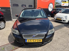 Volvo V50 - 2.4i Momentum aut