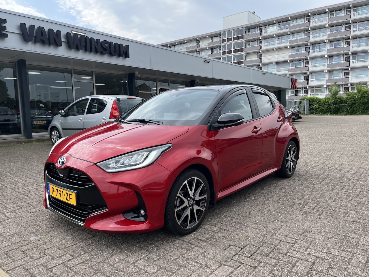 Toyota Yaris - 1.5 Hybrid Executive 1.5 Hybrid Executive - AutoWereld.nl